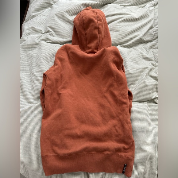 Insight Large Burnt Orange Sweater - Picture 2 of 4